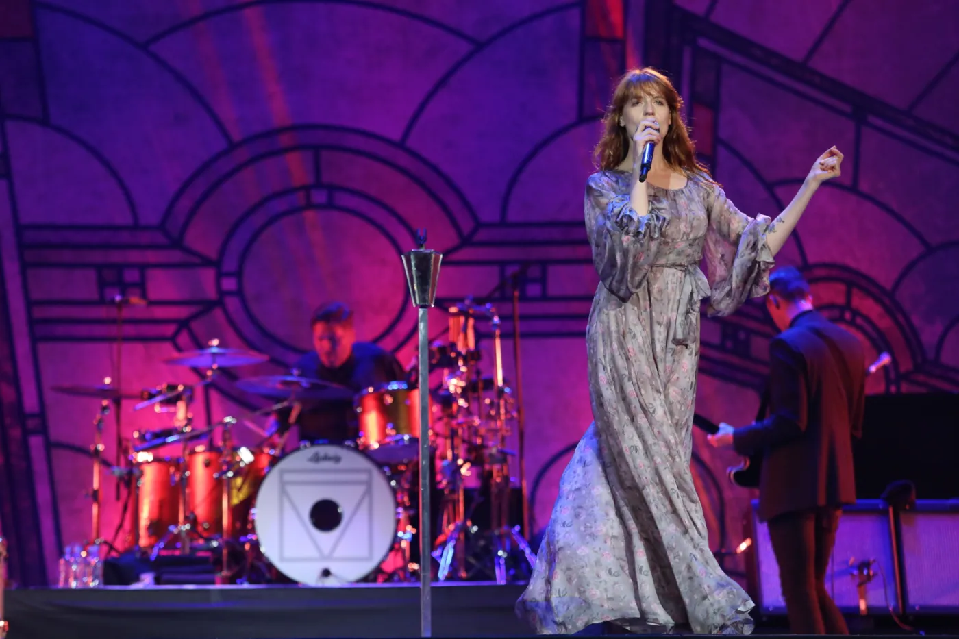 6429054-florence-and-the-machine.jpg