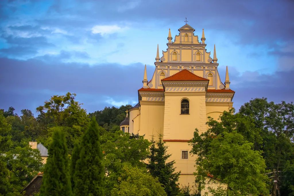 6450667-kazimierz-dolny-nad-wisla.jpg