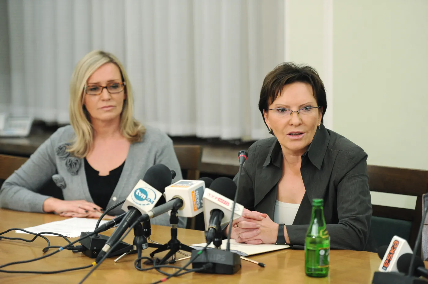 Ewa Kopacz premierem. "Będzie zakładniczką walki o władzę"