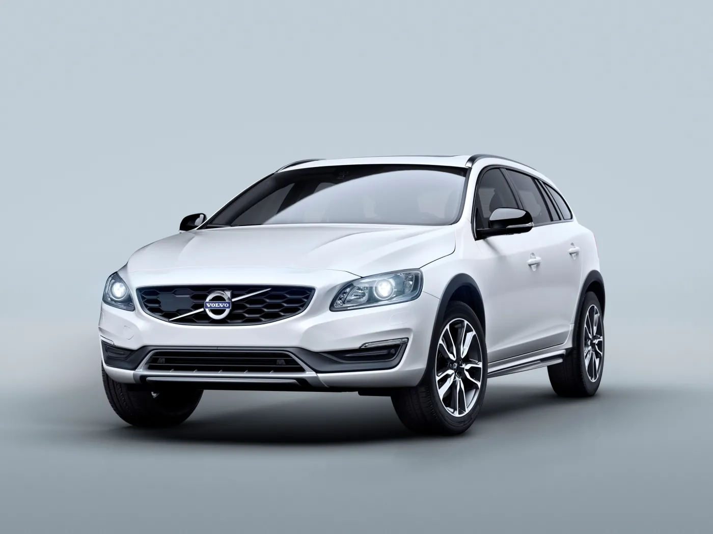 7025581-volvo-v60-cross-country.jpg