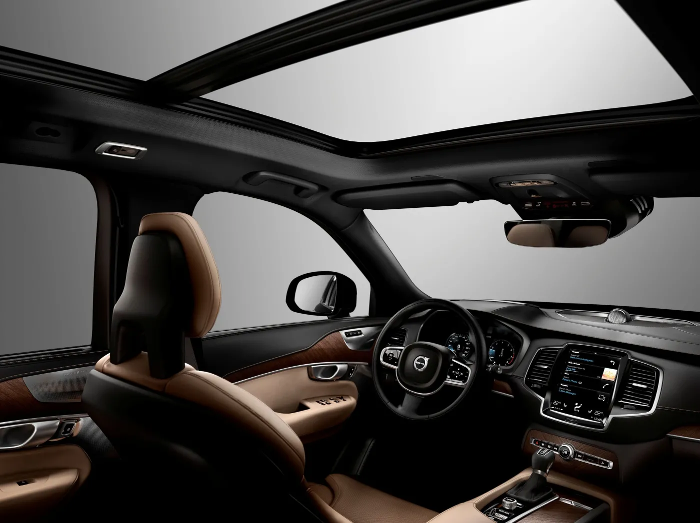 6841843-volvo-xc90-first-edition.jpg