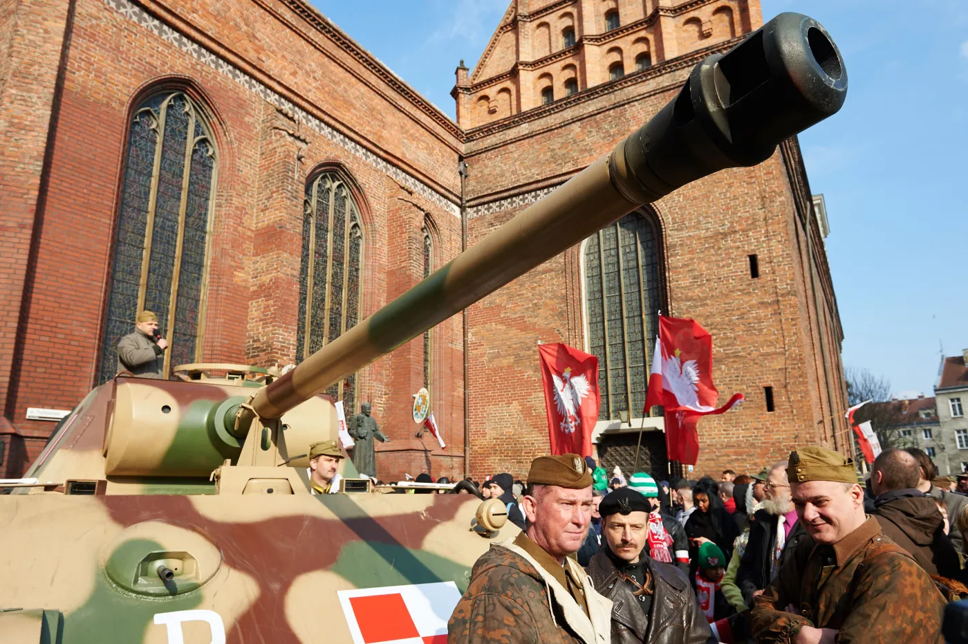 7485890-historyczne-rekonstrukcje.jpg