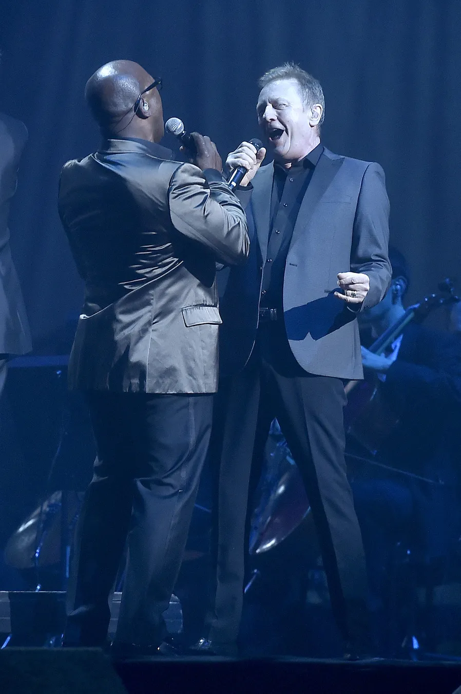7573843-john-miles-i-tony-henry.jpg