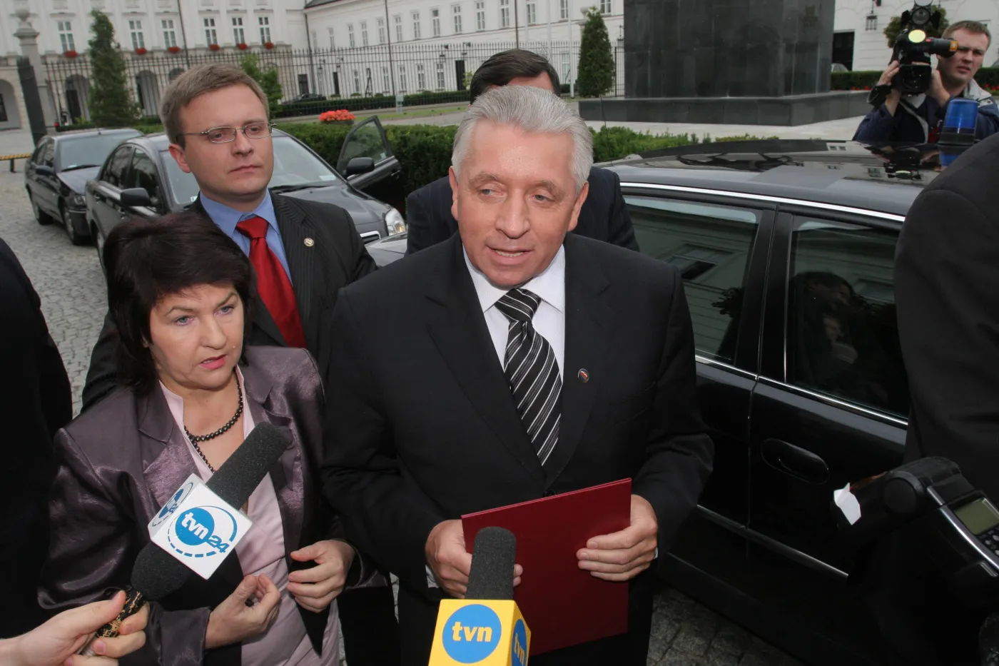 7600842-dymisja-andrzeja-leppera.jpg