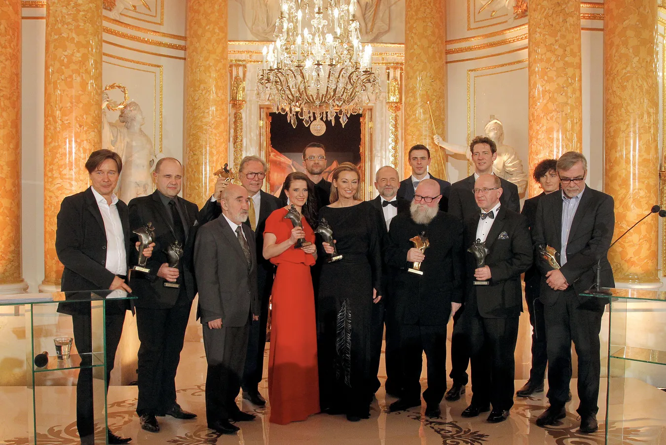 Tusk, Zanussi i Braun laureatami Wiktorów 2015