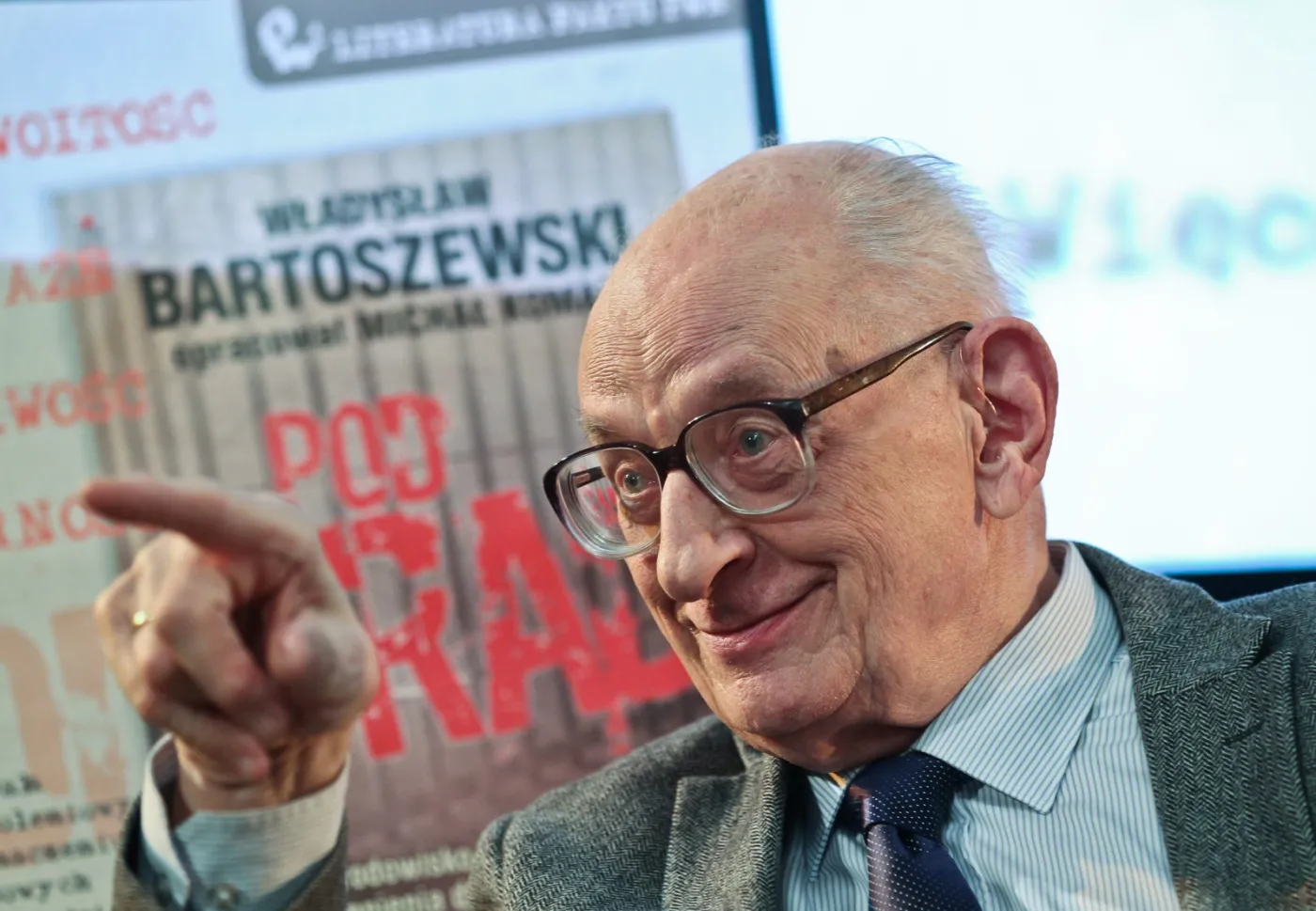 7695224-wladyslaw-bartoszewski.jpg