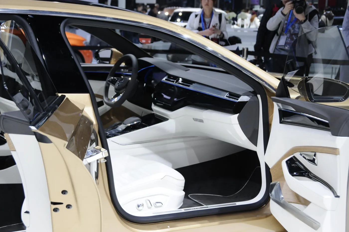 7708464-volkswagen-c-coupe-gte.jpg