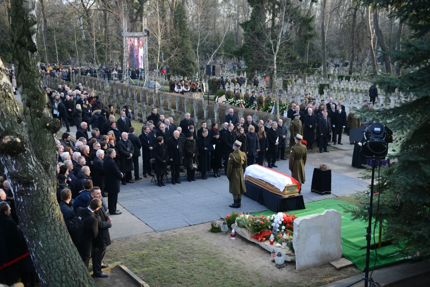 7309603-pogrzeb-jozefa-oleksego.jpg