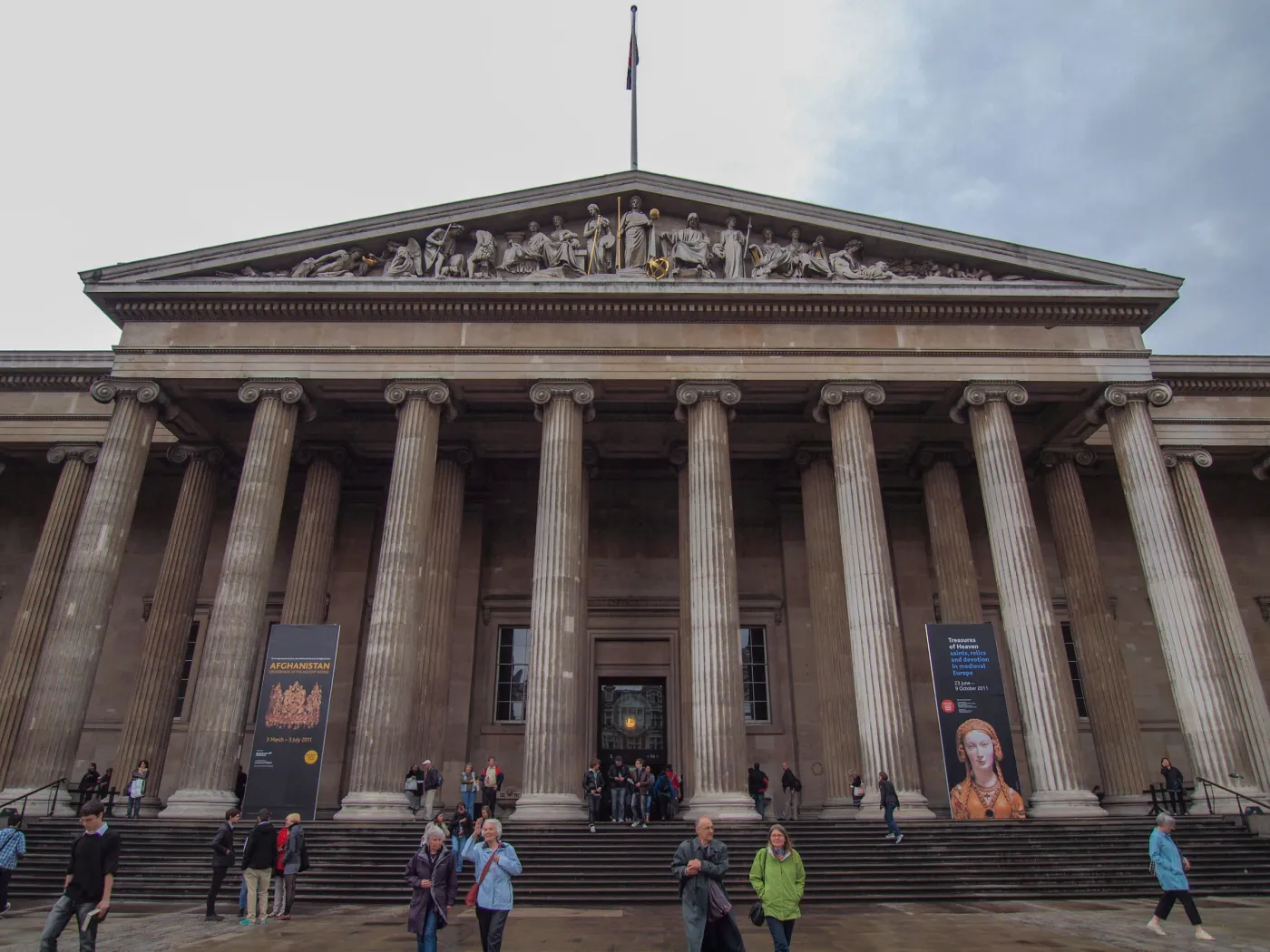 7394249-british-museum-w-londynie.jpg