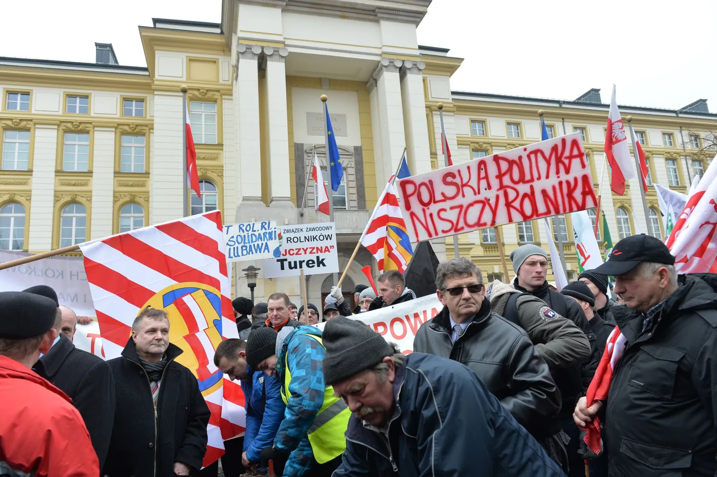Manifestacja przed KPRM
