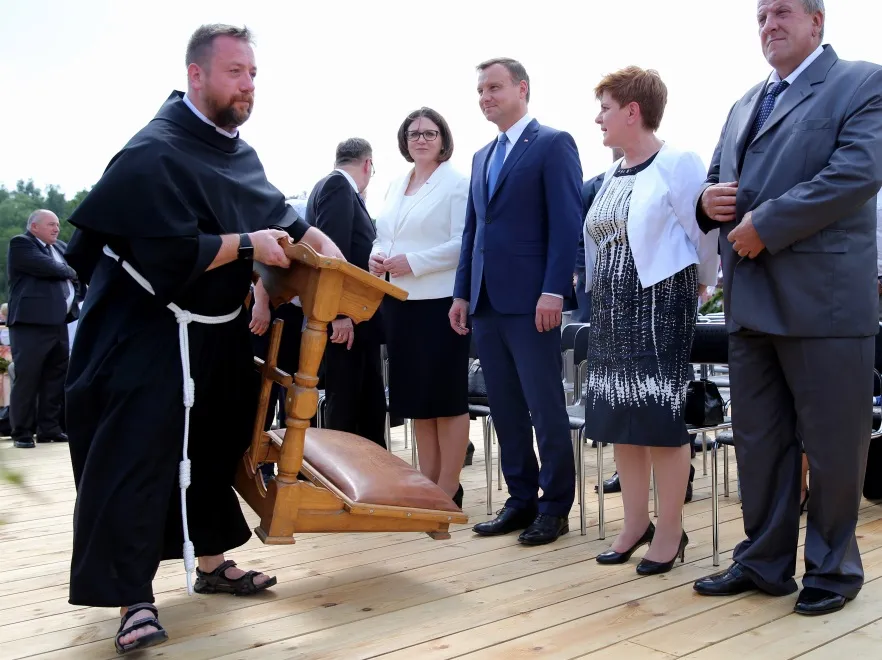 7990112-beata-szydlo-andrzej-duda.jpg