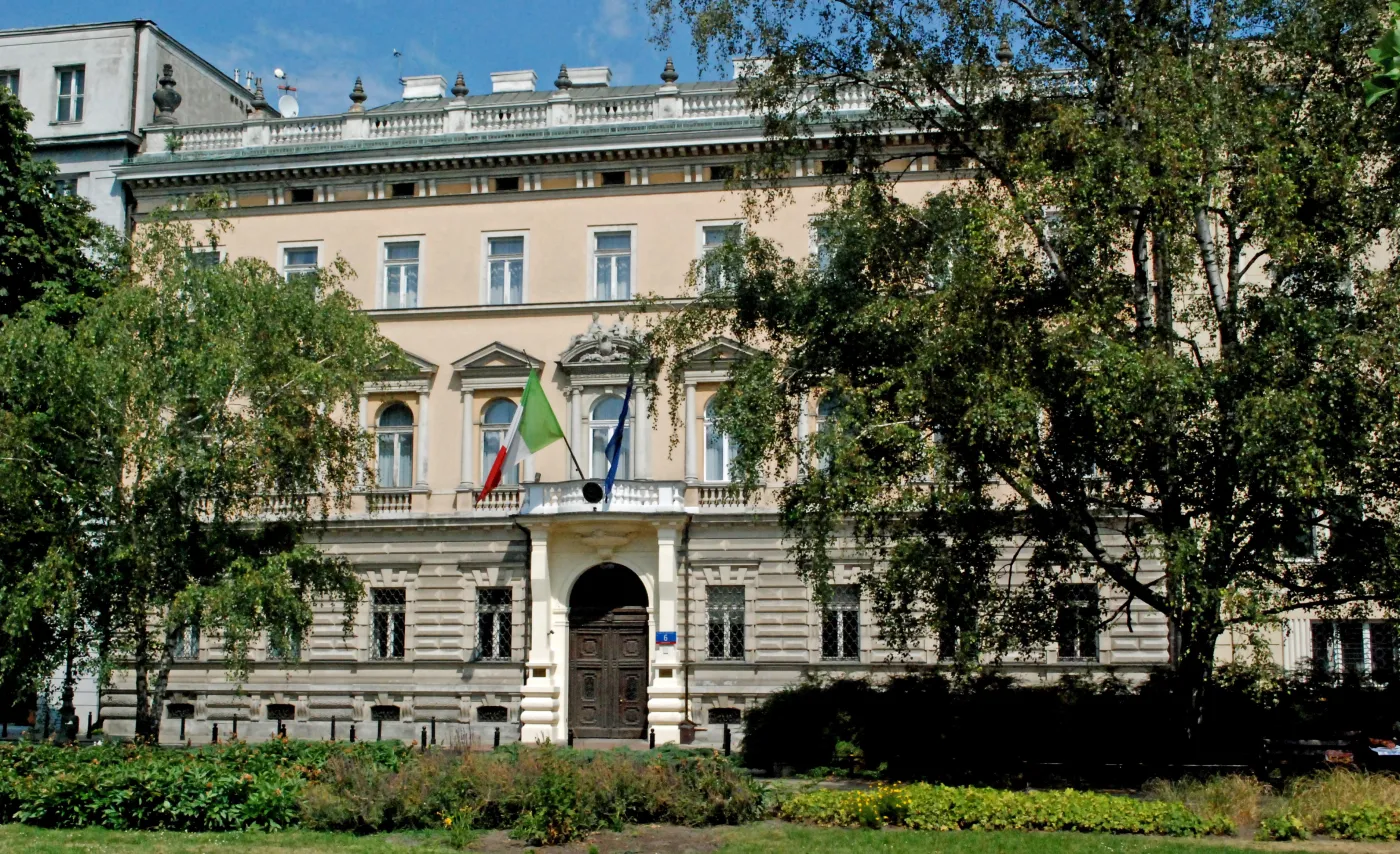 5244238-palac-szlenkierow-przy-pl.jpg