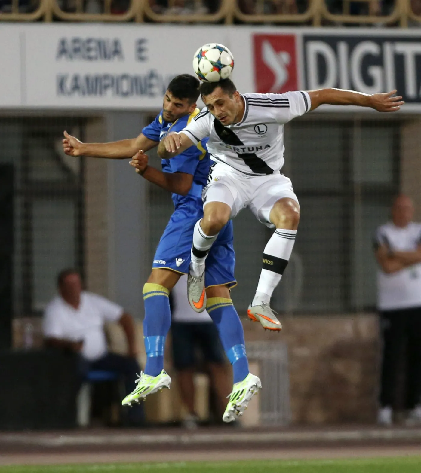 8034248-fk-kukesi-legia-warszawa.jpg