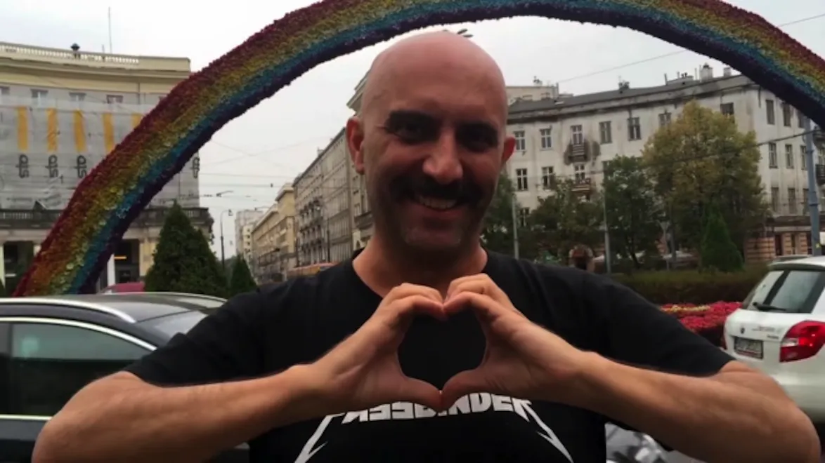 Twórca skandalizującego "LOVE", Gaspar Noé chce uratować warszawską tęczę