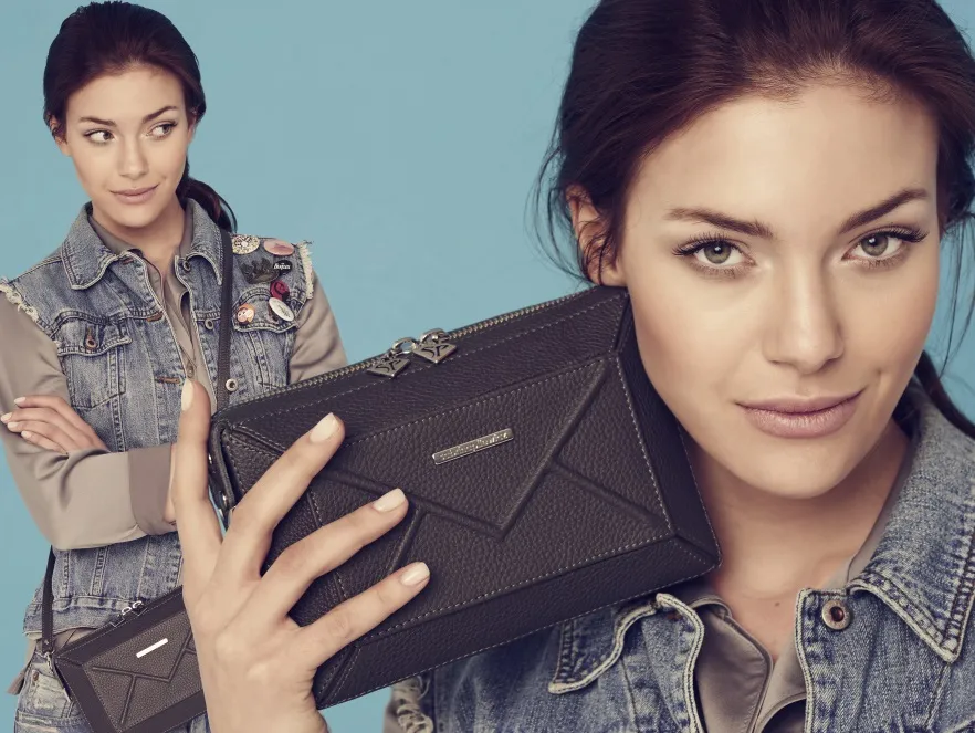 Najmodniejsze minitorebki sezonu: pierwszy lookbook Sabriny Pilewicz