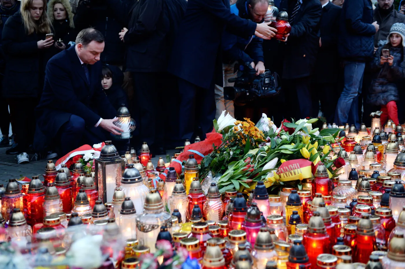 Prezydent Andrzej Duda: Nie ma niebezpieczeństwa dla Polski, spotkam się z ABW
