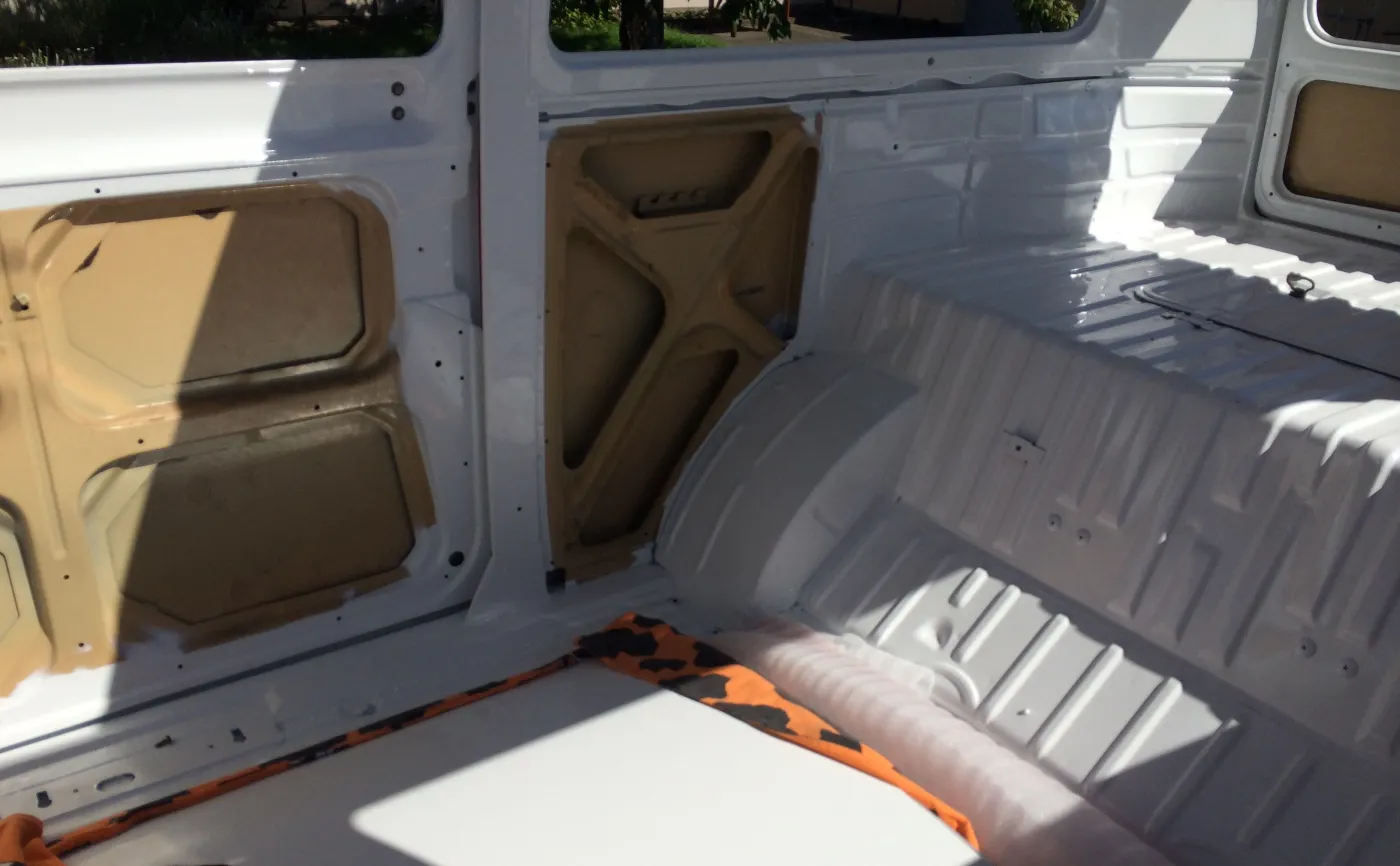 8545426-volkswagen-transporter-t2.jpg