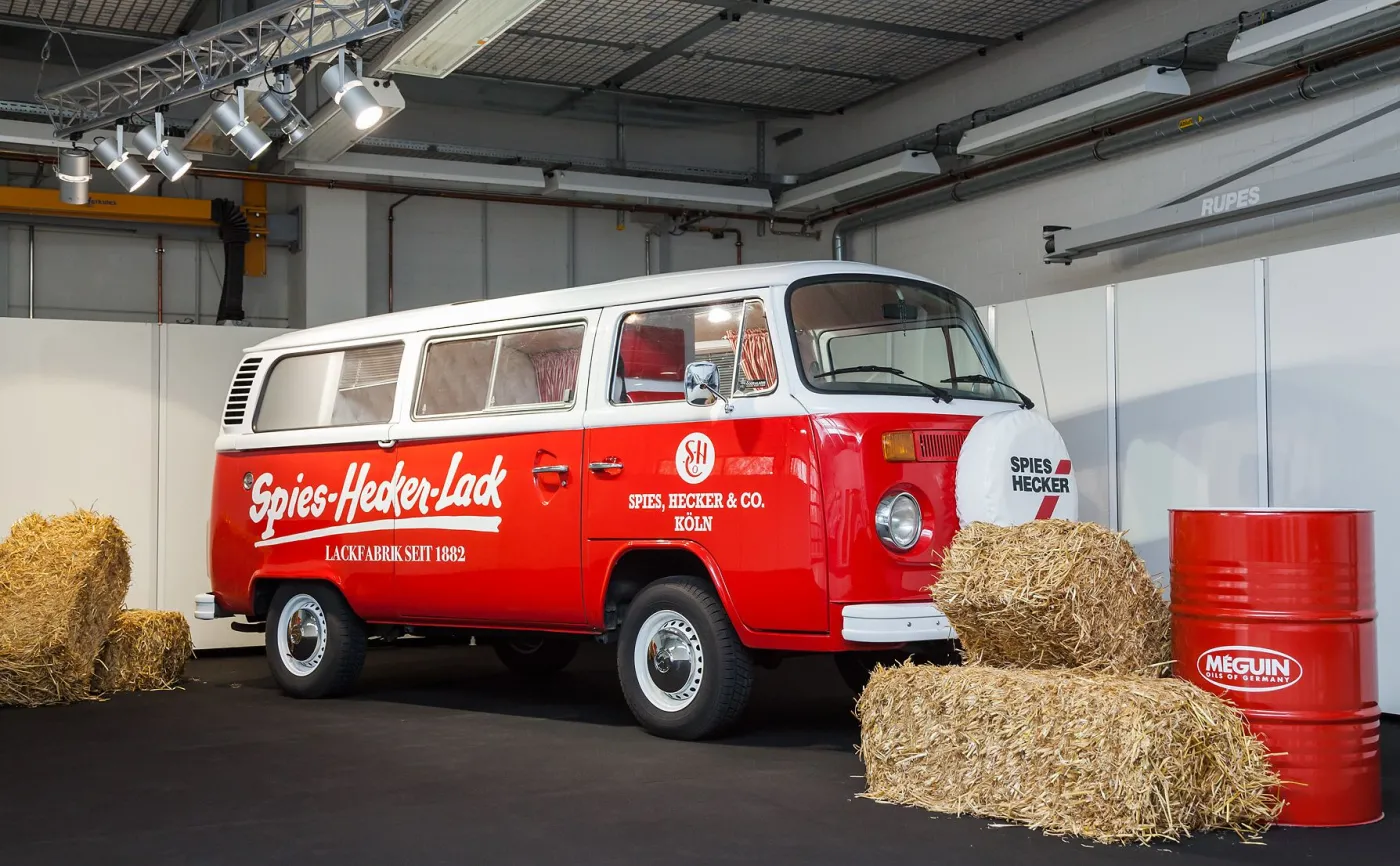 8545215-volkswagen-transporter-t2.jpg
