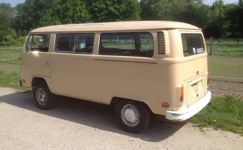 8545247-volkswagen-transporter-t2.jpg