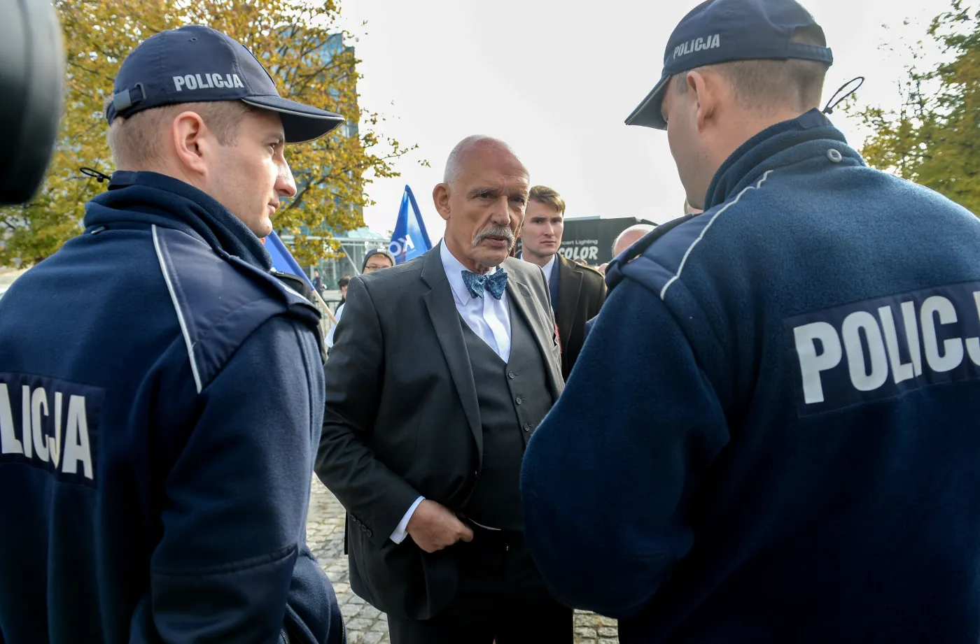 8335727-happening-partii-korwin.jpg