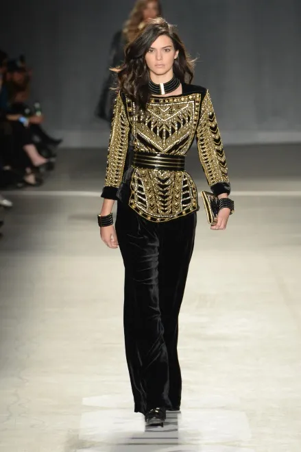8350441-kolekcja-balmain-x-h-m.jpg