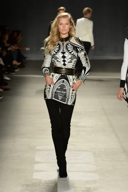 8350467-kolekcja-balmain-x-h-m.jpg