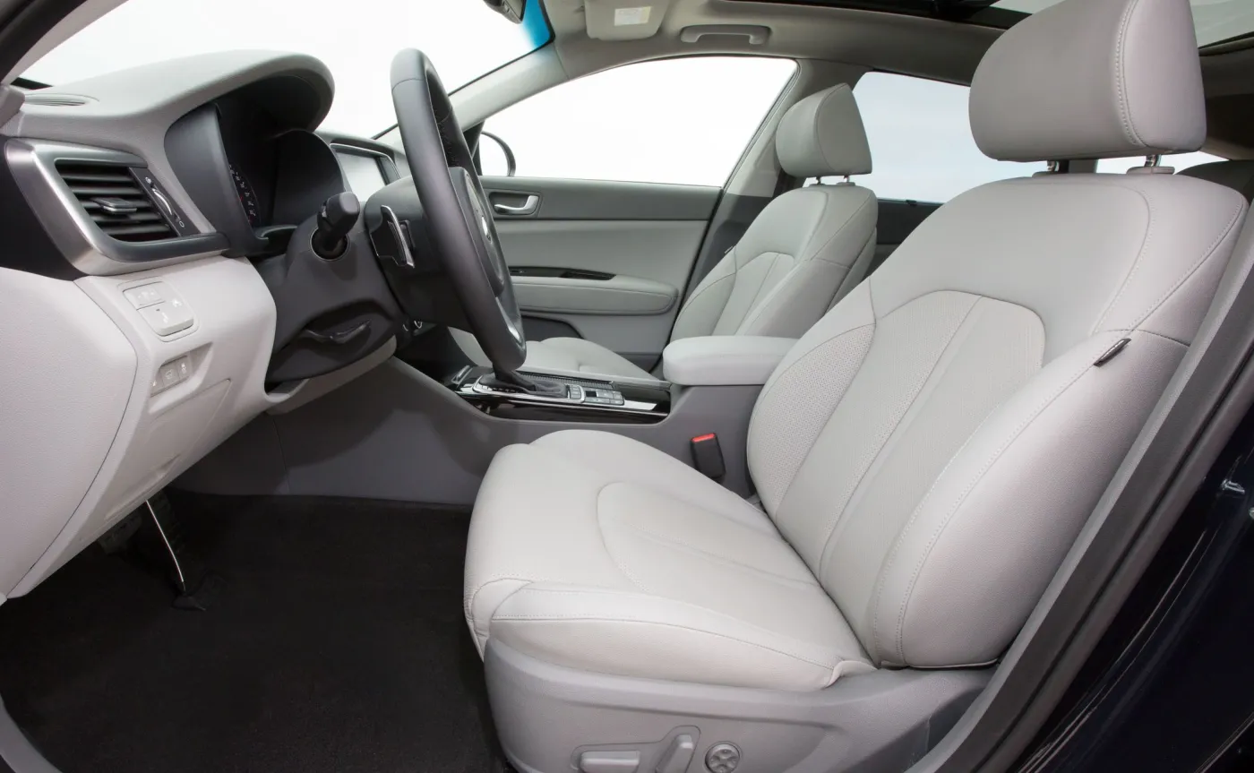 8828062-kia-optima-sportswagon.jpg