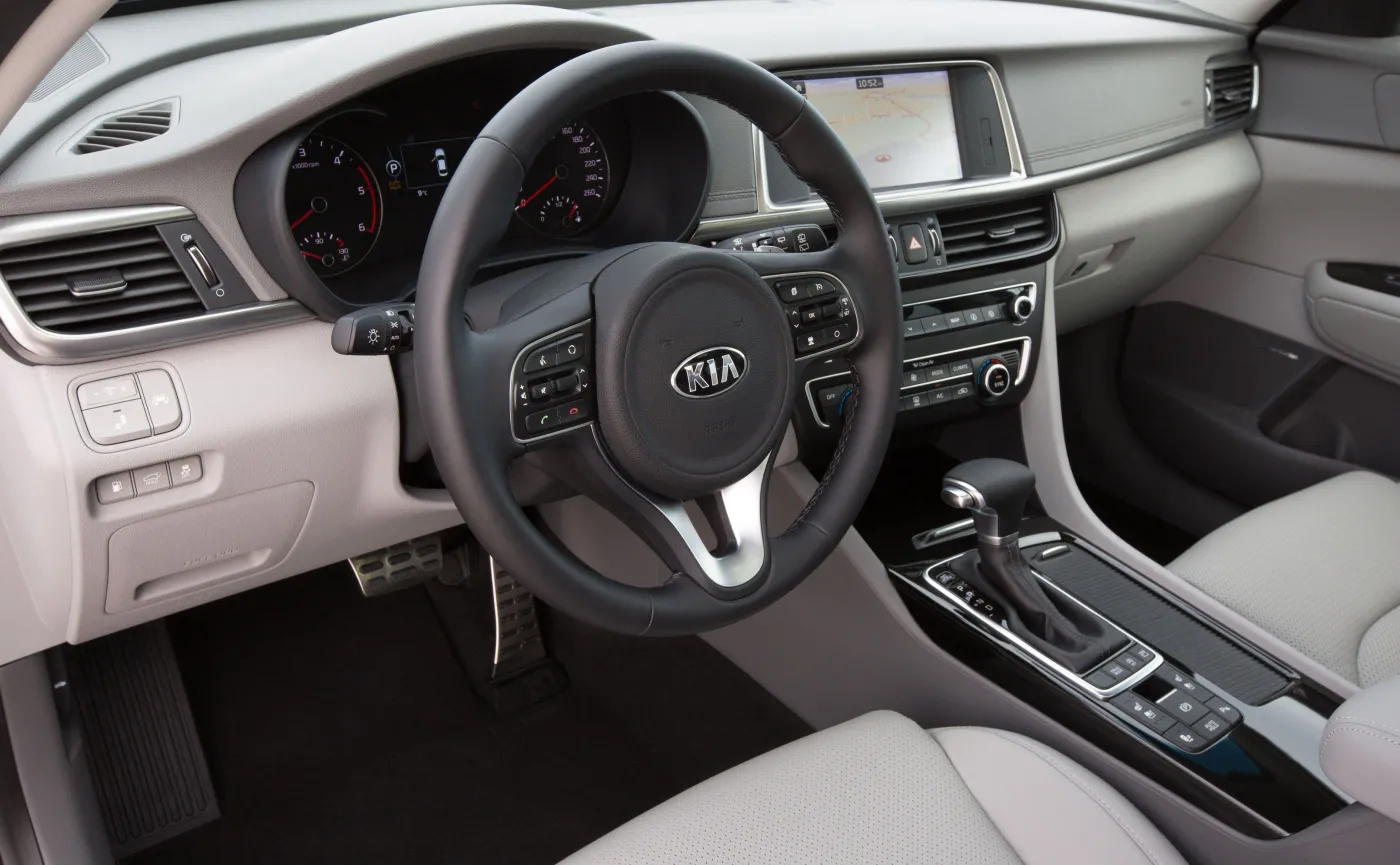 8828126-kia-optima-sportswagon.jpg