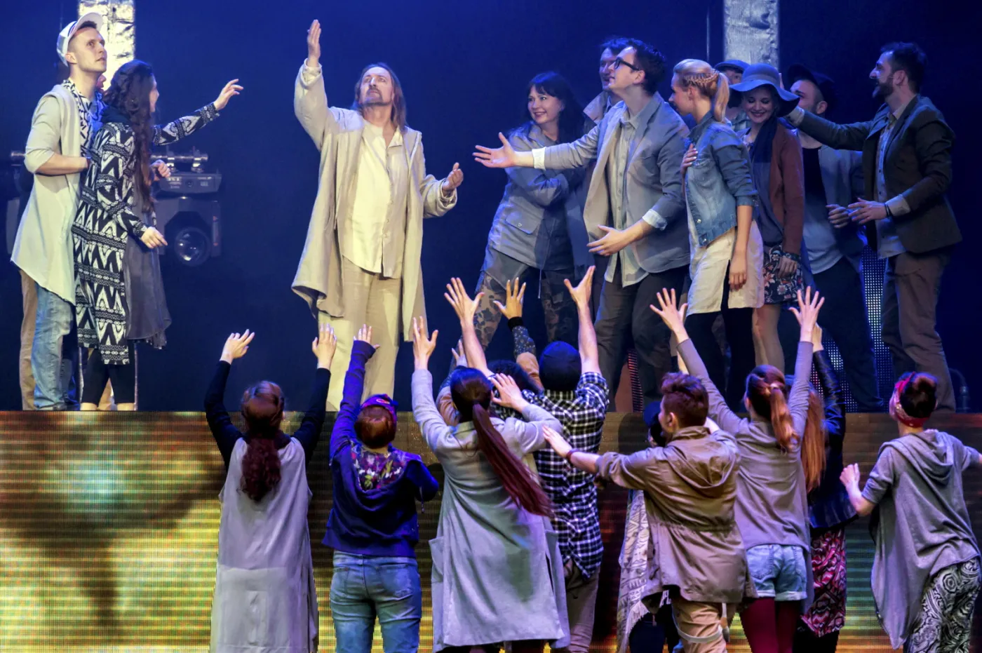 8943269-jesus-christ-superstar.jpg