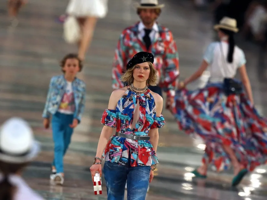 9003884-chanel-resort-2017-kuba.jpg