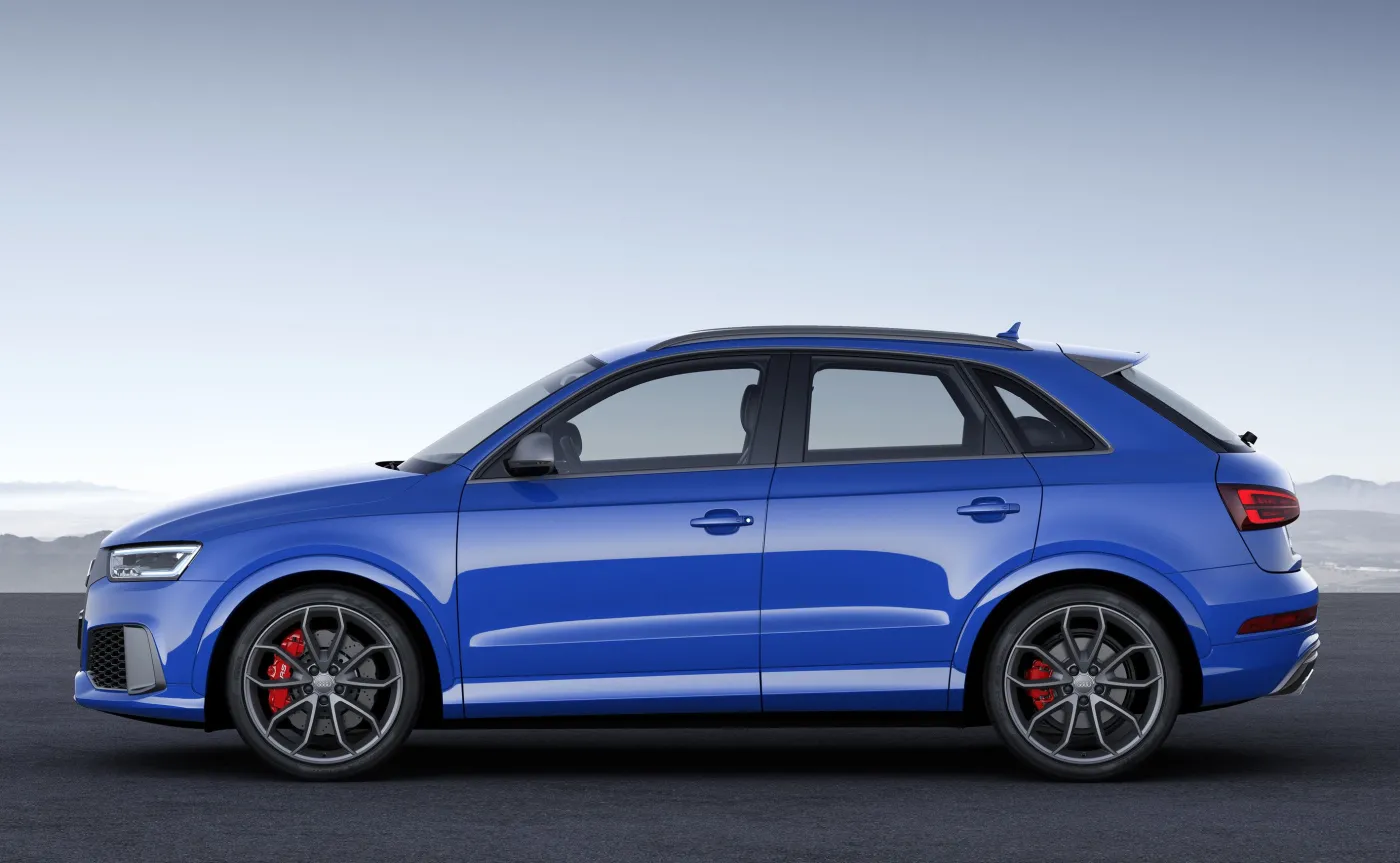 8706445-audi-rs-q3-performance.jpg