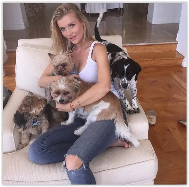 8719602-tak-mieszka-joanna-krupa.jpg