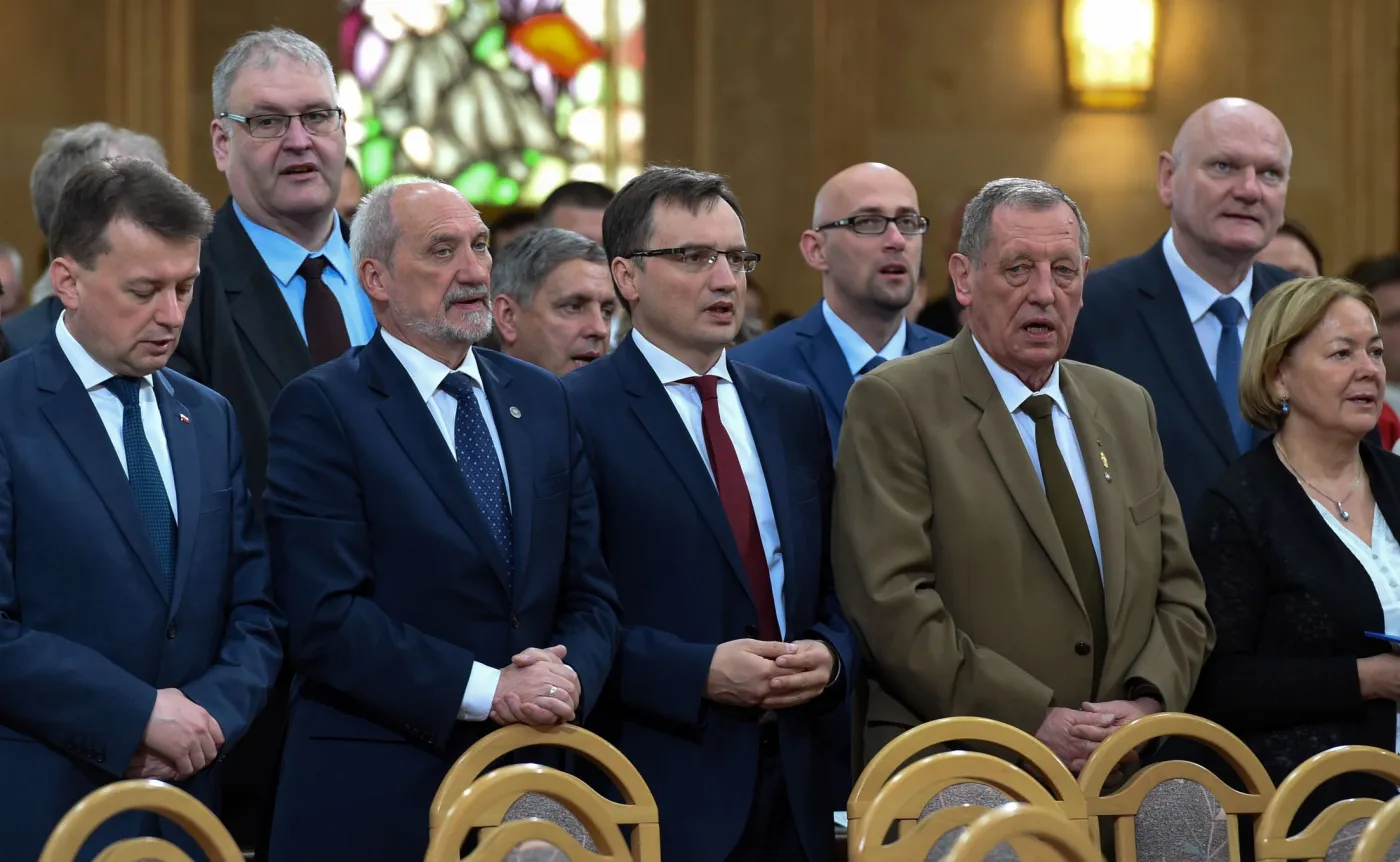 9057563-konsekracja-kosciola-pw.jpg