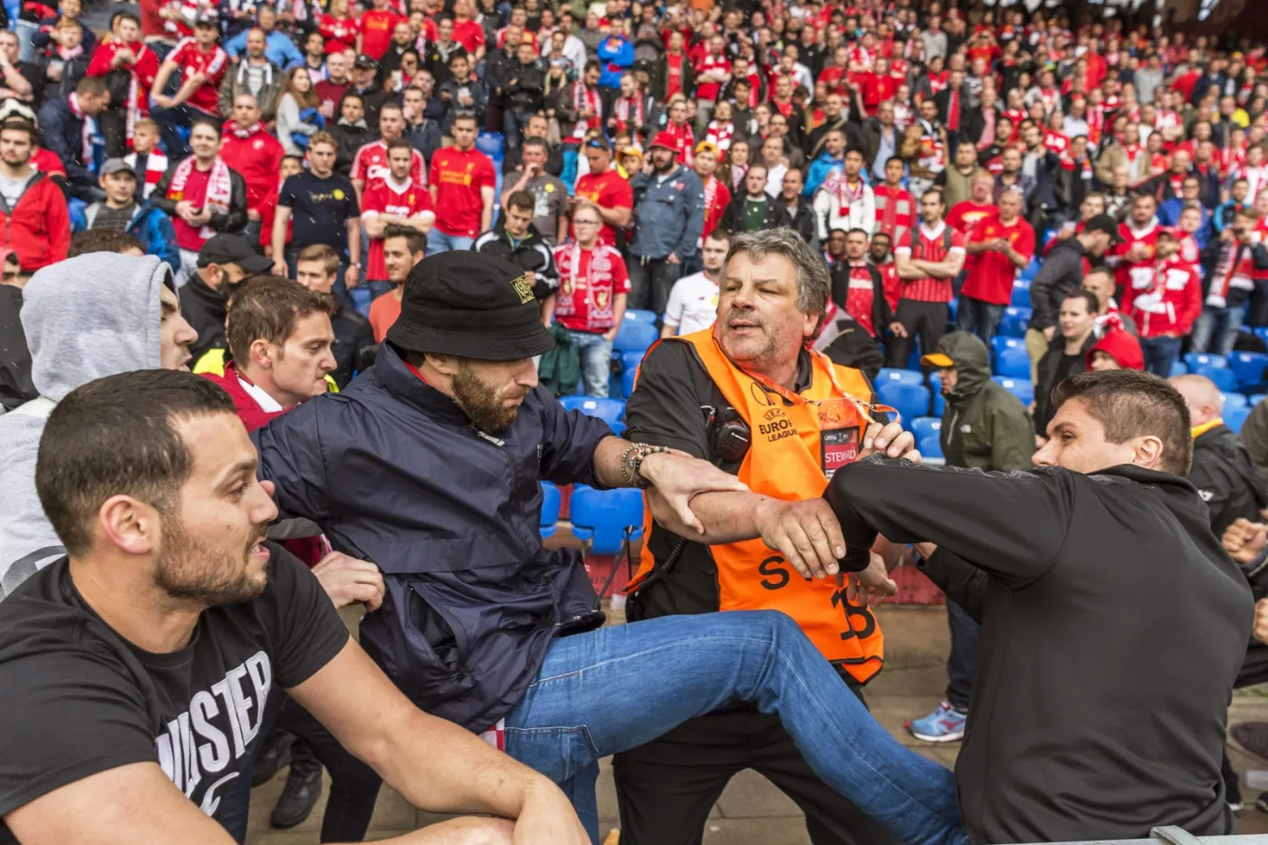 9057117-skandal-podczas-finalu.jpg