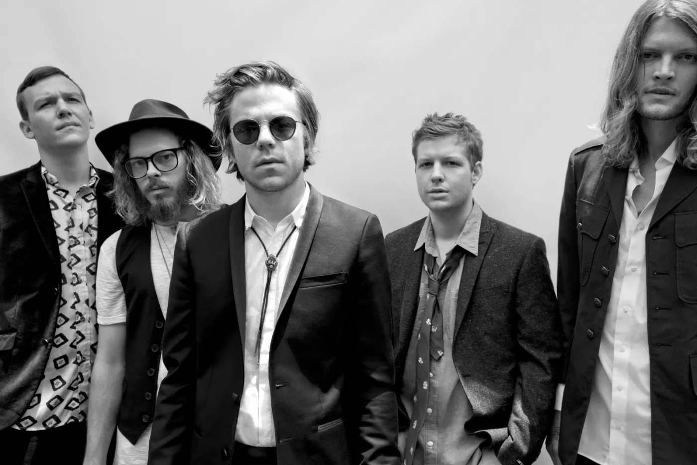 Zespół Cage The Elephant