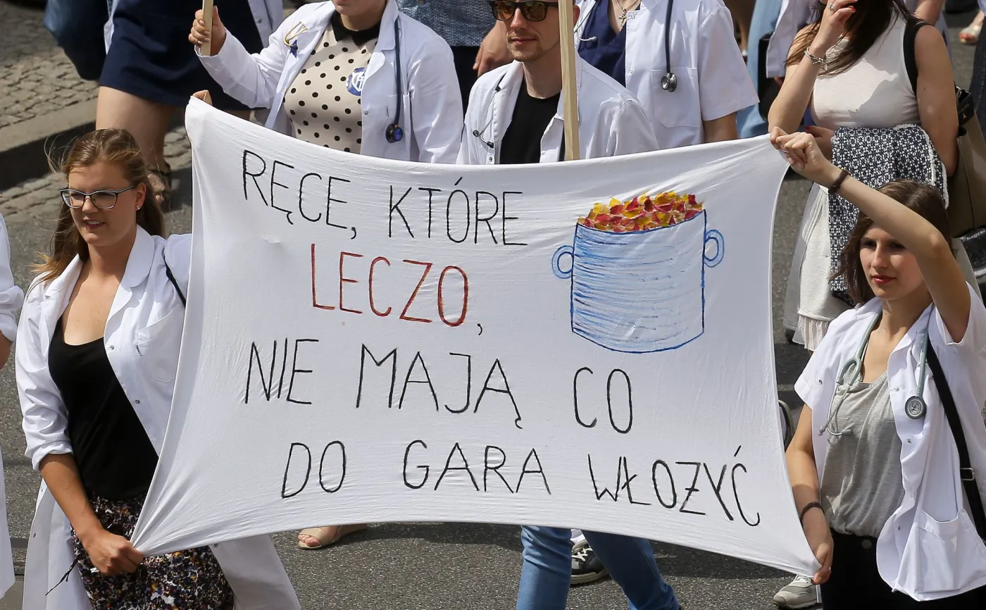 Młodzi lekarze protestują