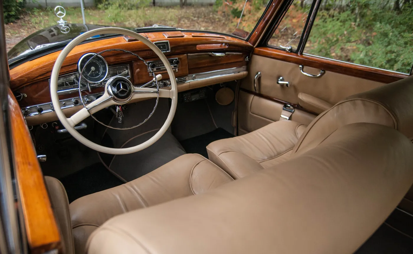 Mercedes 300d Adenauer