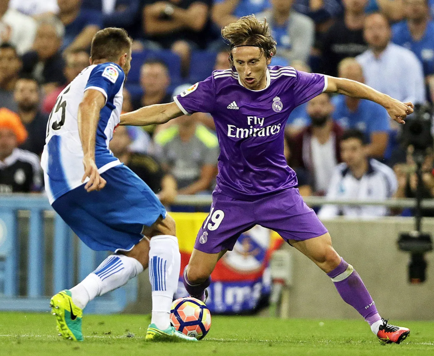 Liga hiszpańska: Real Madryt wyrównał rekord Barcelony. Bez Ronaldo i Bale'a pokonał Espanyol