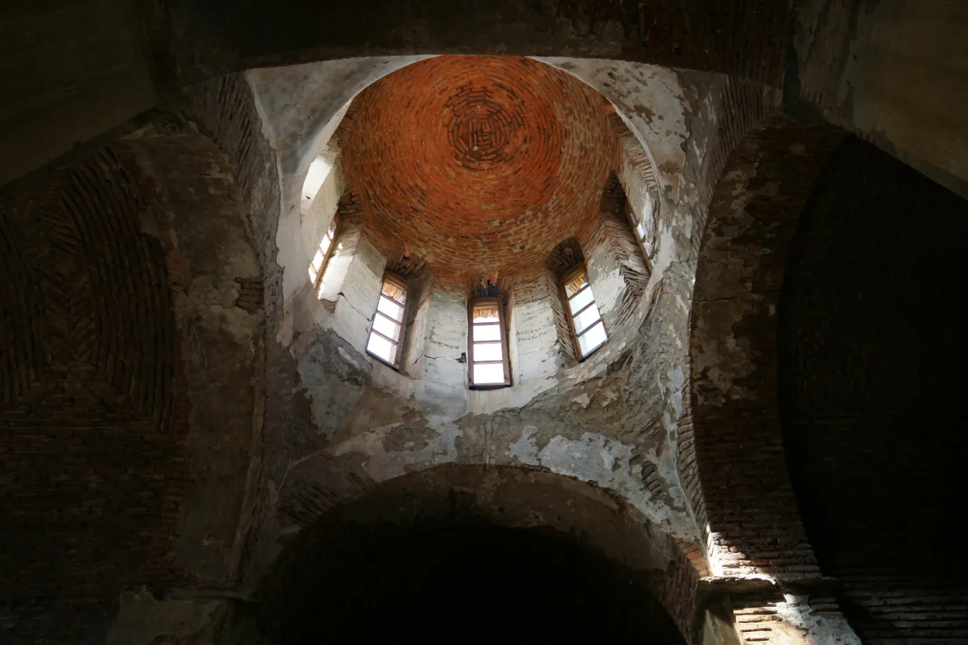9963547-majestatyczne-mistyczne.jpg