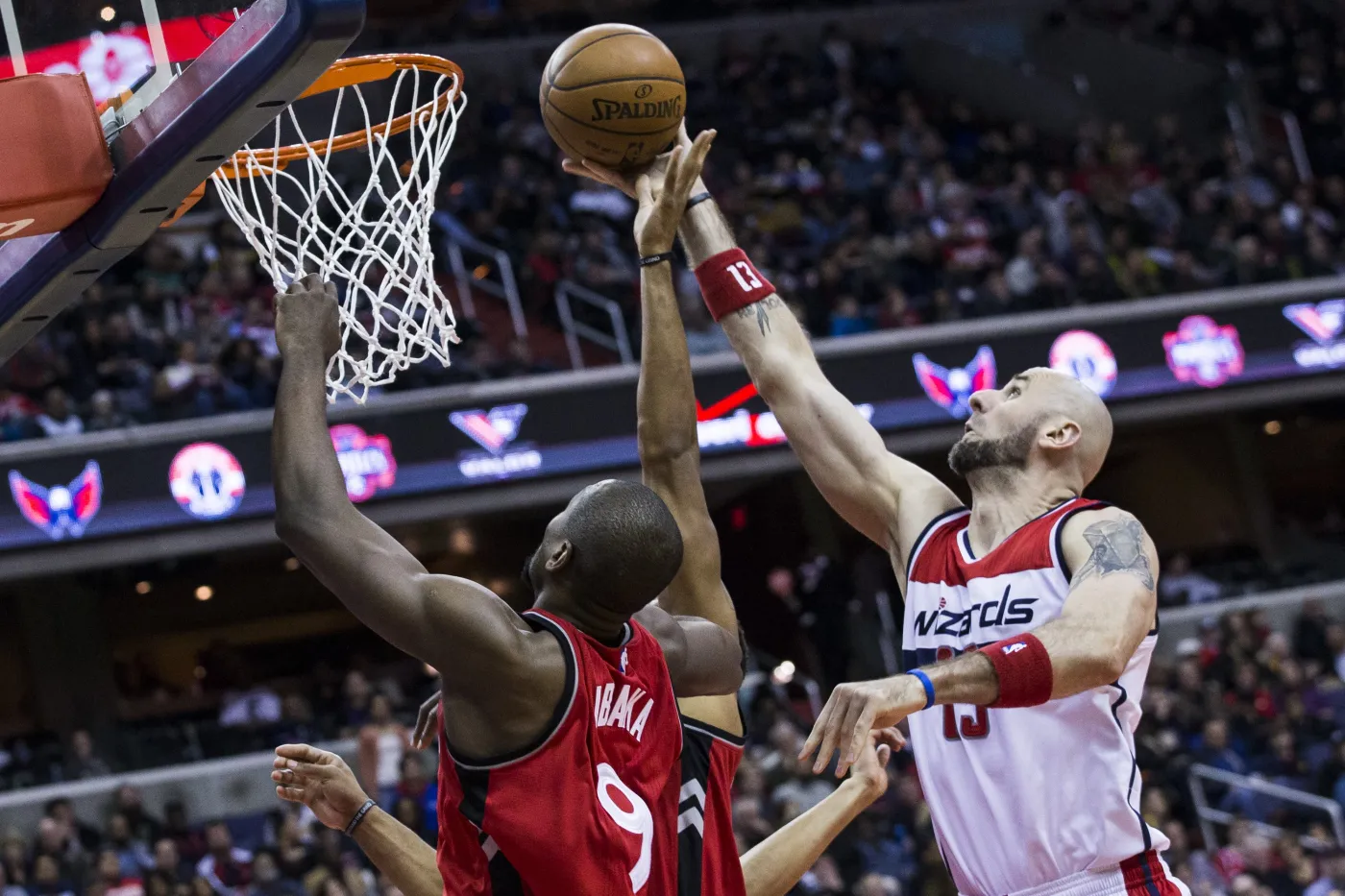 Marcin Gortat (z prawej)
