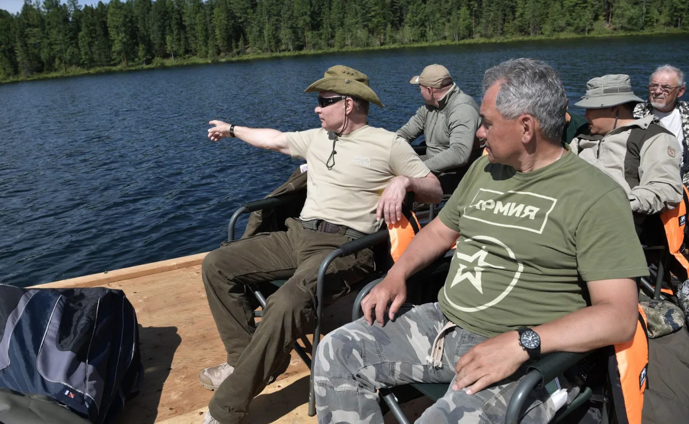 10357132-wladimir-putin-w-tuvie.jpg