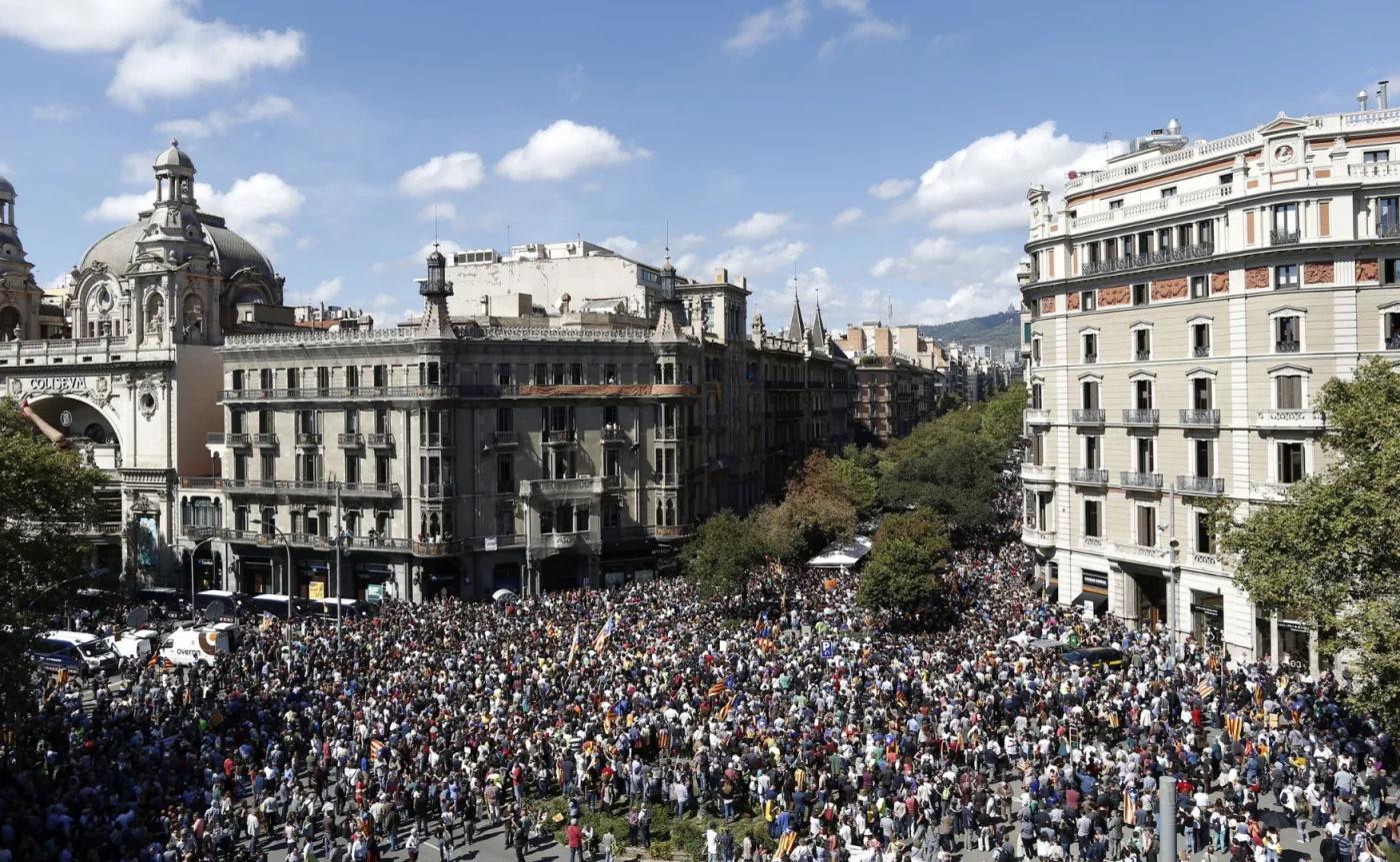 10448299-protesty-w-barcelonie.jpg