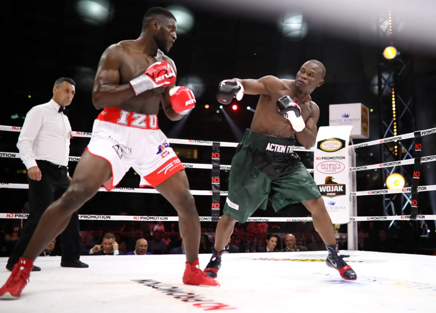 10990991-izu-ugonoh-i-fred-kassi.jpg