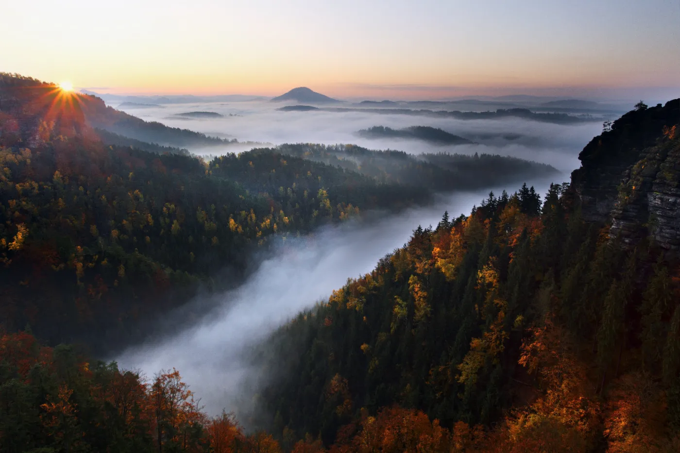 11023976-czeska-szwajcaria-fot.jpg