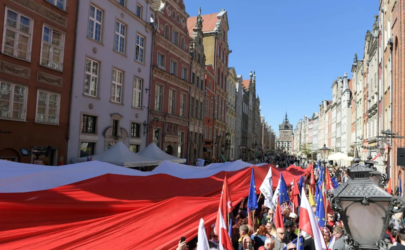 10920354-manifestacja-w-gdansku.jpg