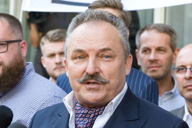 Marek Jakubiak odchodzi z klubu Kukiz'15. "Nagle go olśniło, że to jest jakaś zła koncepcja"
