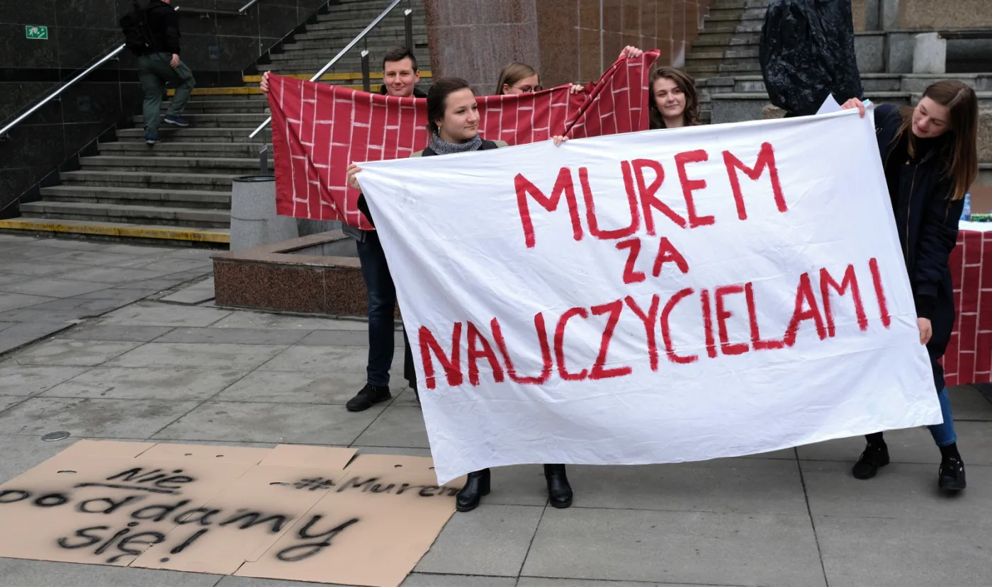Samorządy wynagrodzą nauczycielom strajk? Może być to obietnica bez pokrycia