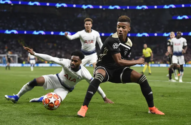 Liga Mistrzów: Ajax nie traci impetu. Wygrał w Londynie z Tottenhamem