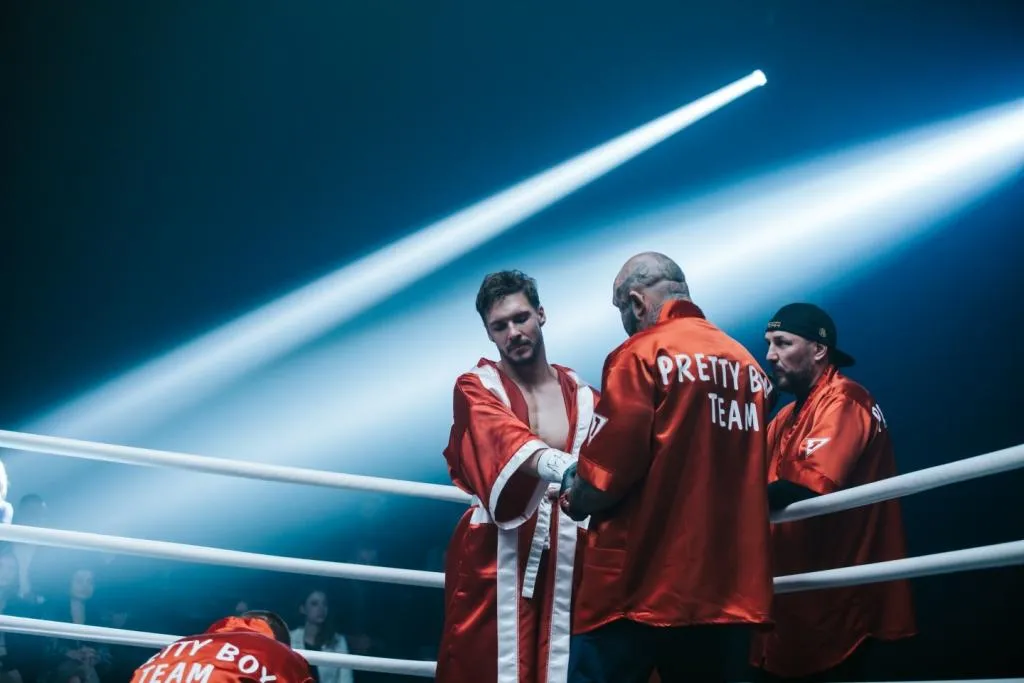 12328404-fighter-foto-lukasz-bak.jpg