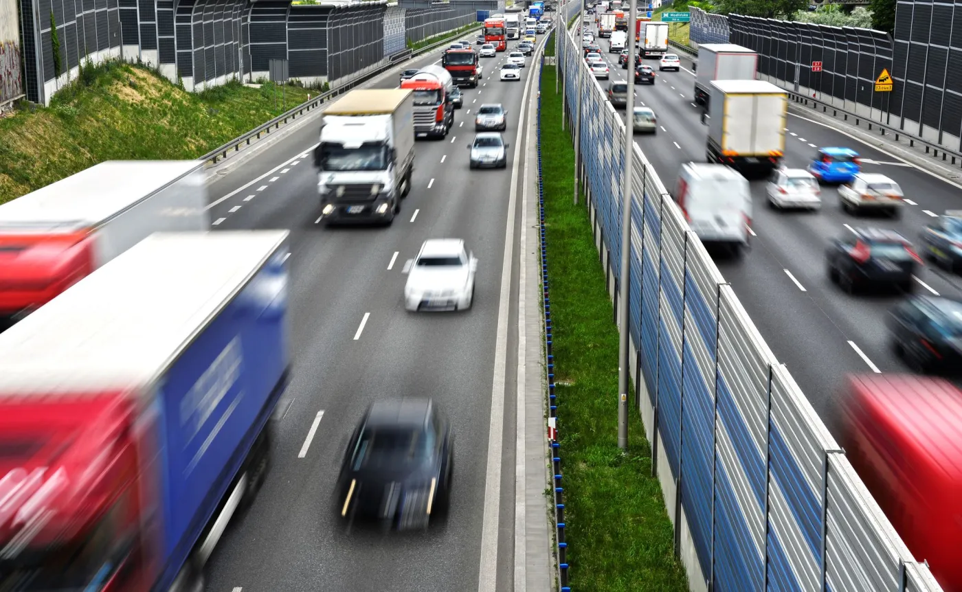 Krajowy System Zarządzania Ruchem Drogowym w opałach. "To grozi paraliżem w całej Polsce"